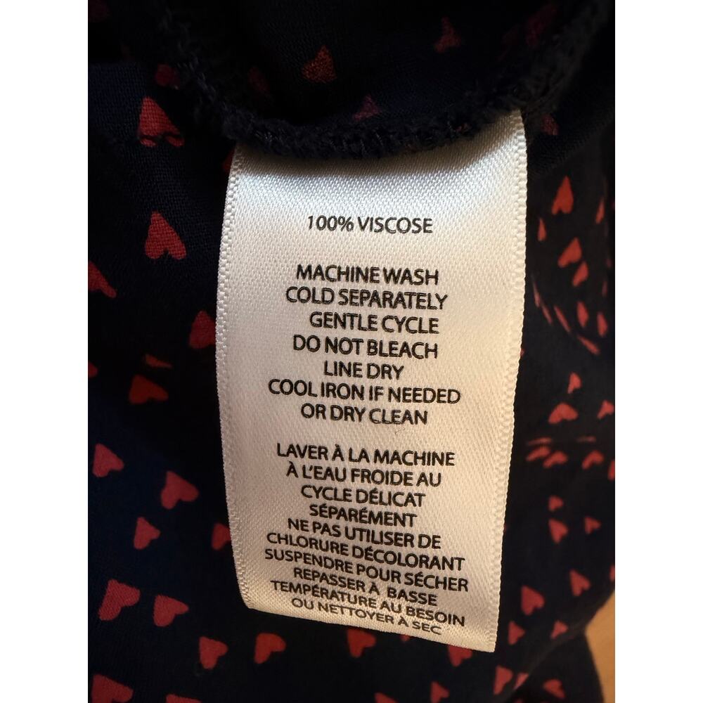 BeachLunchLounge Heart Print Fall Blouse Medium Navy Pink Workwear Button Up - Picture 5 of 9